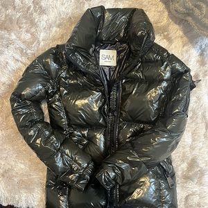 Womens SAM puffer olive green